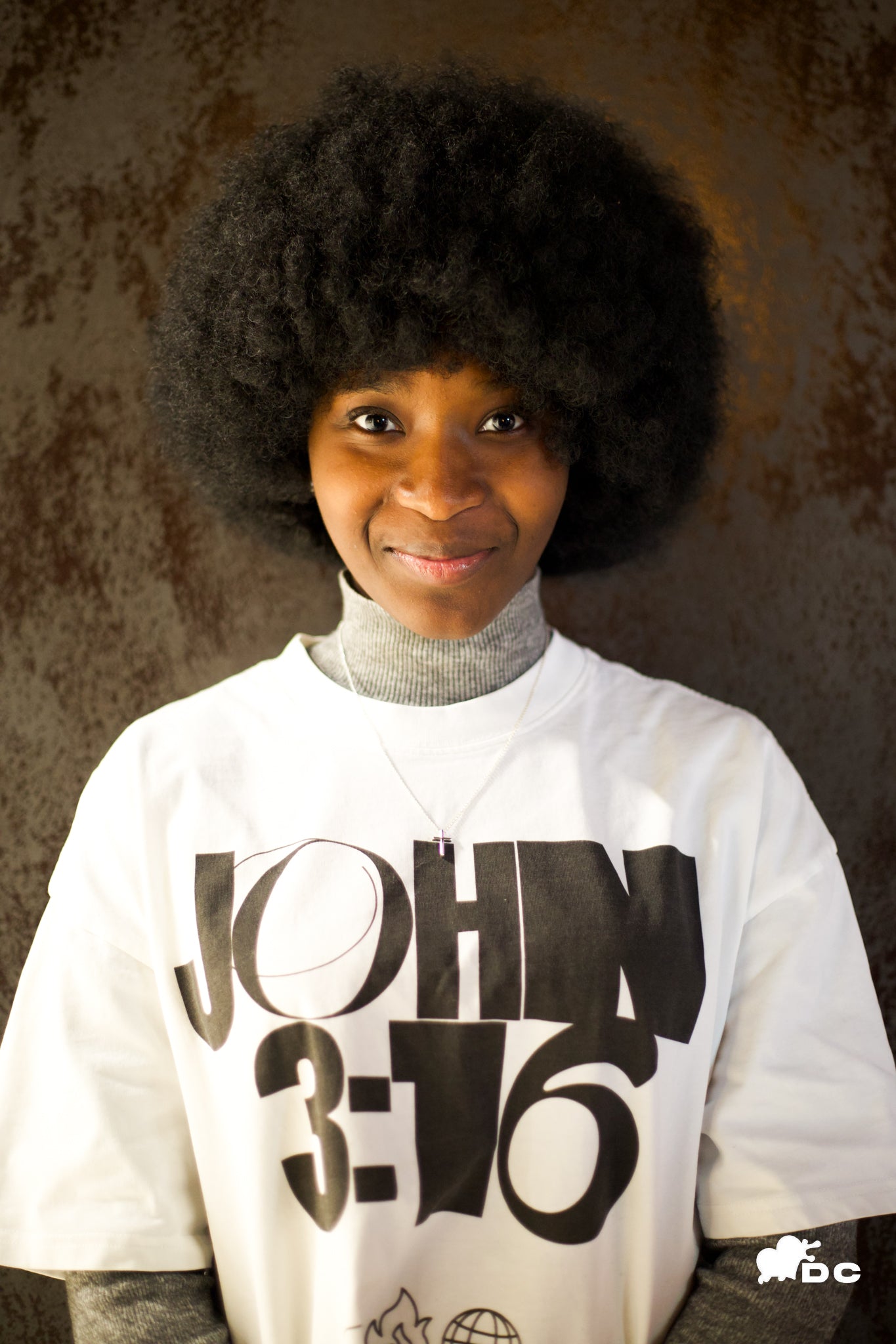 JOHN 316 Tee — White/Black
